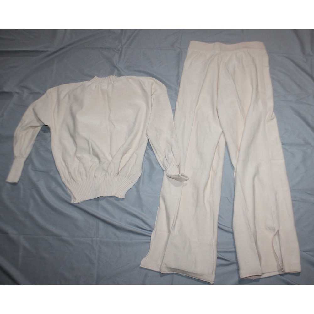 Women's beige 2 pc sweater and pants outfit EU size medium US size 6 small
